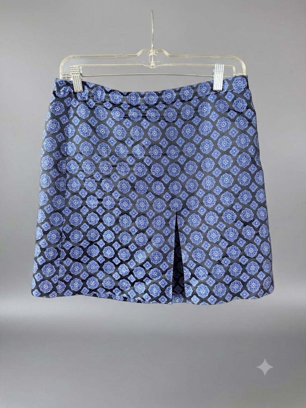 J.Crew Blue Medallion Geometric Silk Mini Skirt Front Pleat Lined Size 4 - Picture 2 of 13